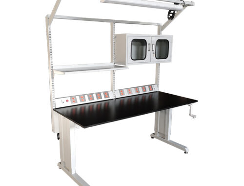 Hand-operated lifting table with glass cabinet